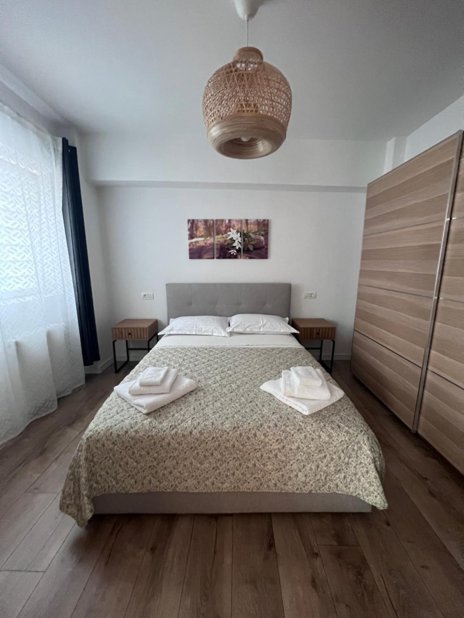Central-Home Targu Jiu Luaran gambar