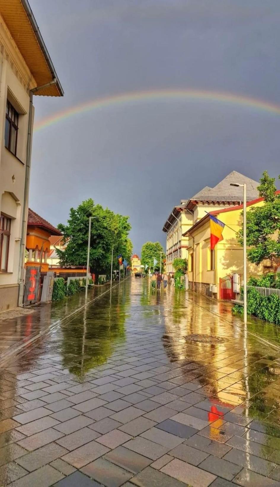 Central-Home Targu Jiu Luaran gambar